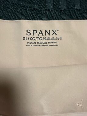 NWOT Spanex Ecocare Seamless Shaping Thong Sz. XL